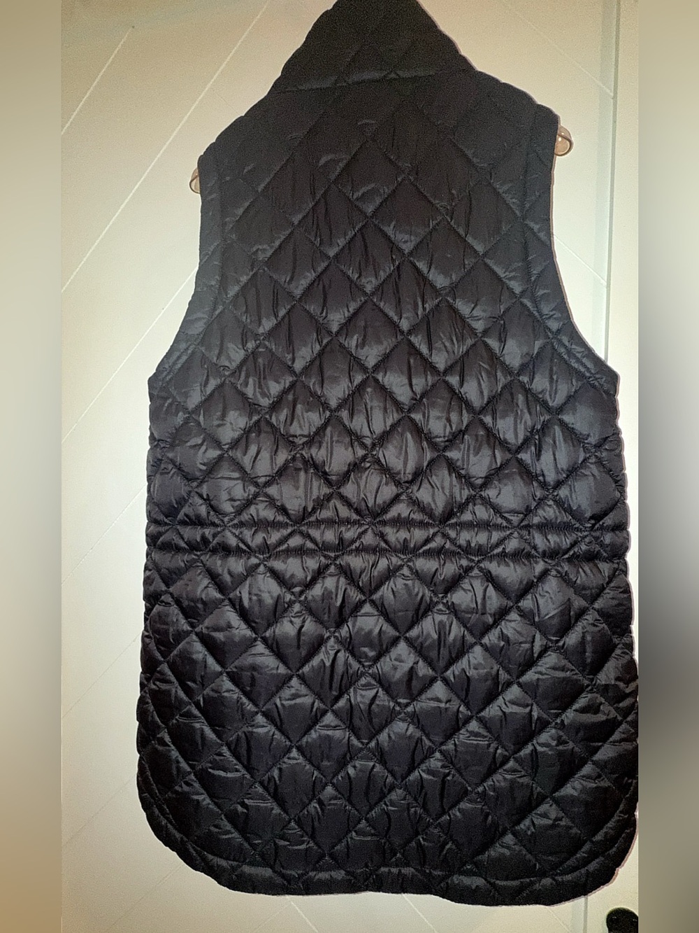Athleta Whisper Featherless Puff Cinch Waist Quilted Vest jacket Black Medium - Picture 10 of 16